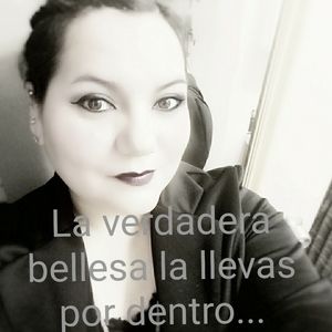 Meet your Posher, Lorena